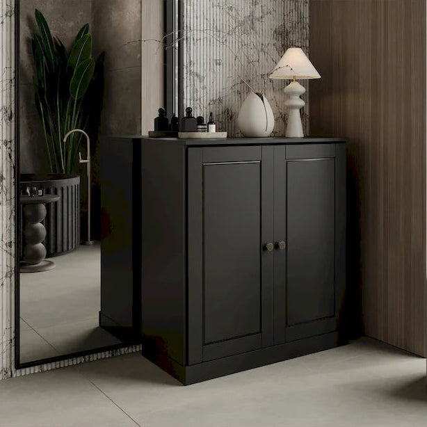 Meuble bas de salle de bain 81 cm en bois massif avec portes pleines et étagères réglables