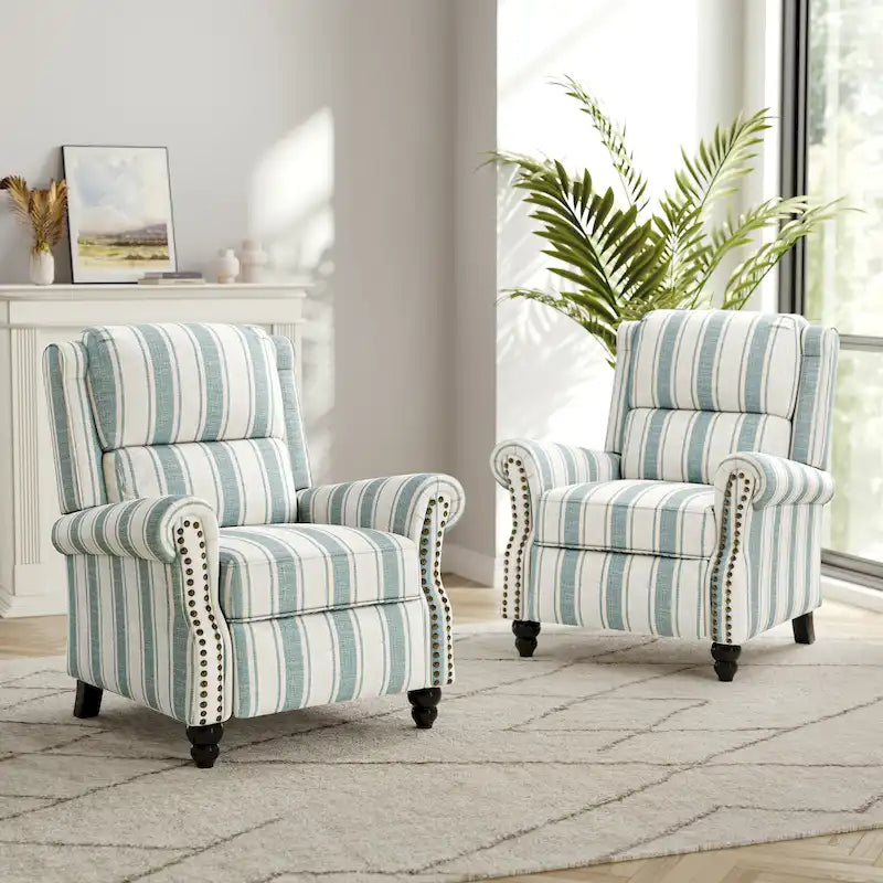 Fauteuil inclinable à dossier basculant, assise rembourrée et cloutée
