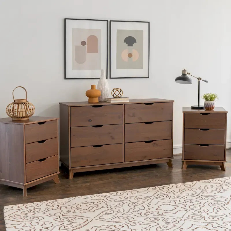 Chambre à coucher en pin avec commode à 6 tiroirs et table de chevet à 3 tiroirs