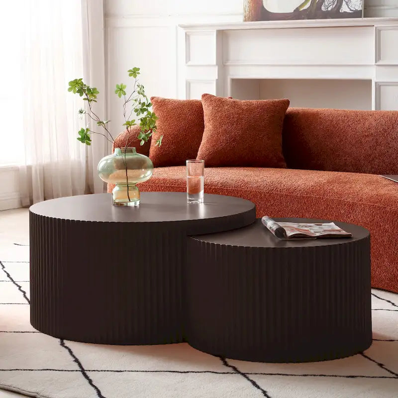 Tables basses gigognes rondes au design glamour moderne
