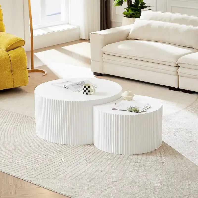 Tables basses gigognes rondes au design glamour moderne